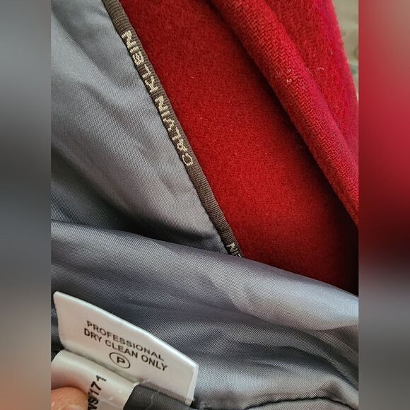 Calvin Klein - Picture 6 of 8